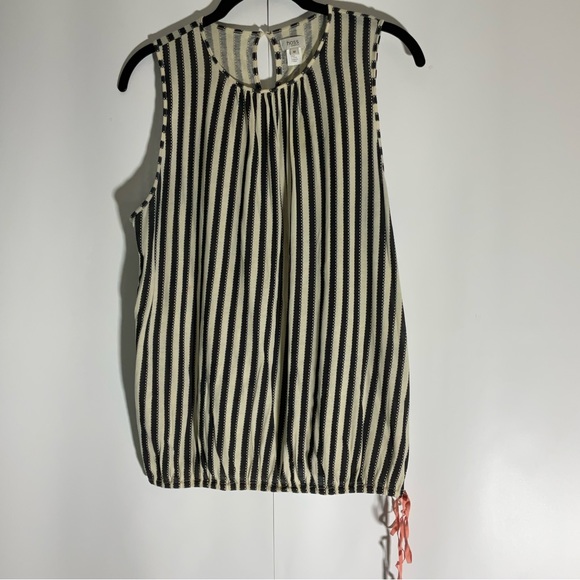 Hoss Intropia Black & White Elastic Hem Bottom Front Peach Tie Tank Top Size Med - Picture 5 of 15